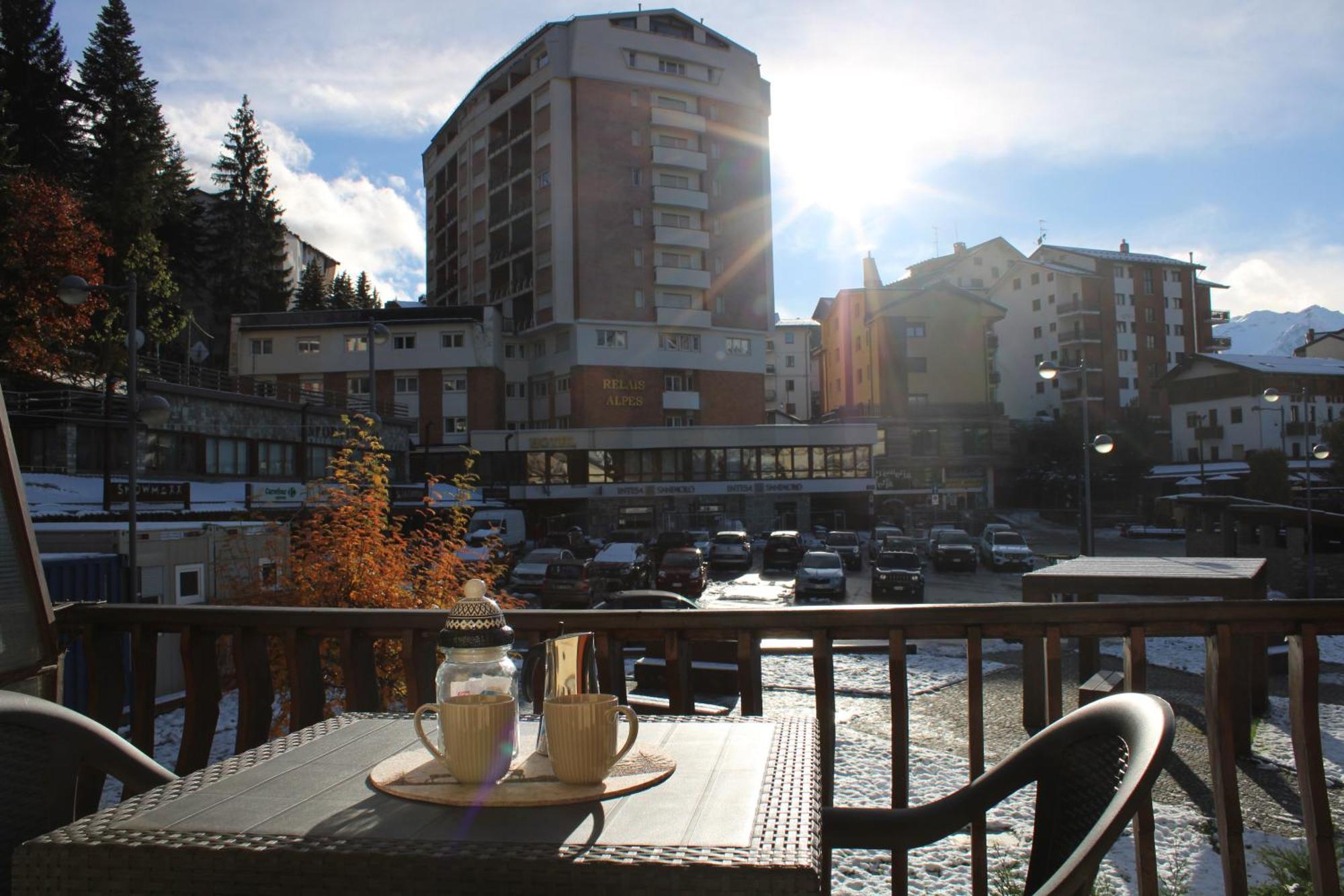 4seasons * Sauze D'Oulx